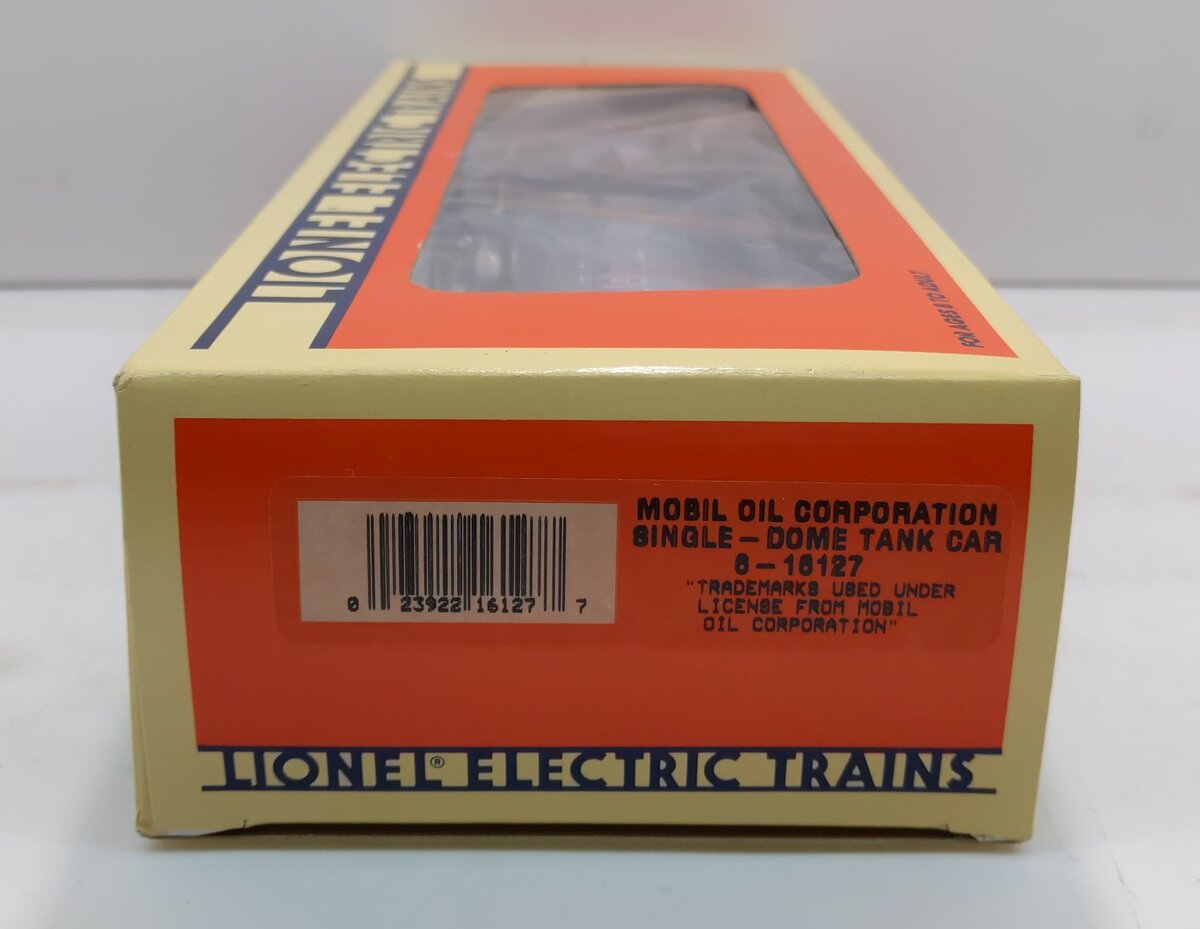 Lionel 6-16127 O Gauge Mobil Oil Corporation Single-Dome Tank Car LN/Box