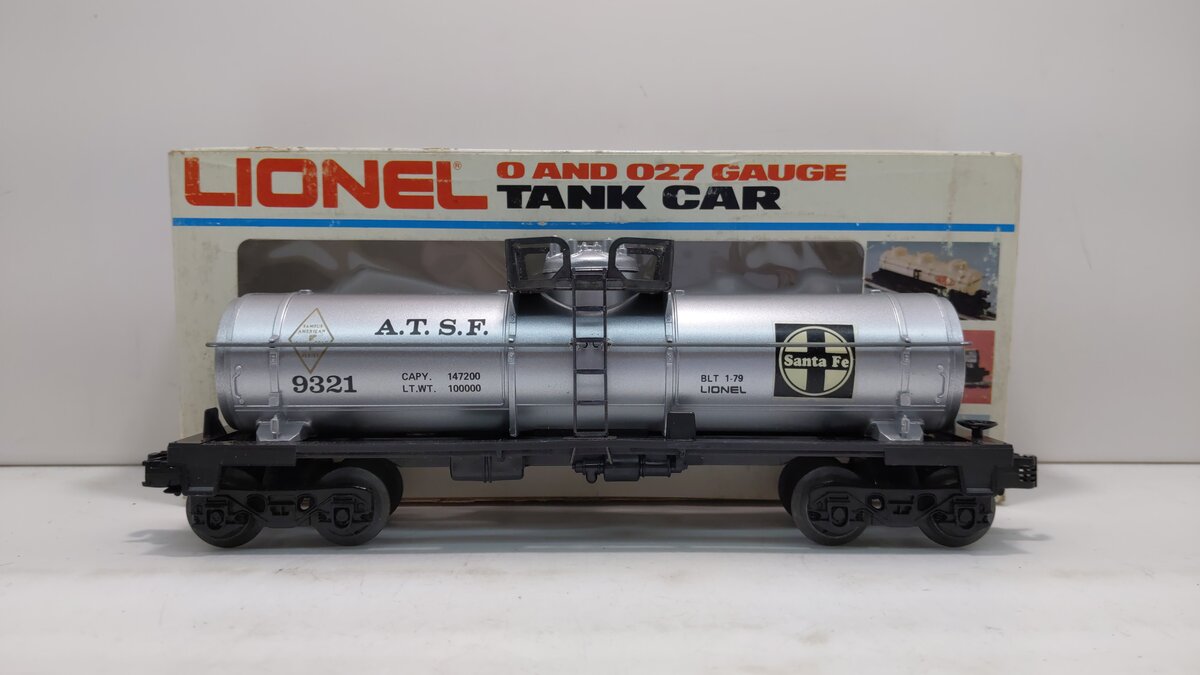 Lionel 6-9321 O Gauge Atchison Topeka & Santa Fe Single Dome Tank Car EX/Box