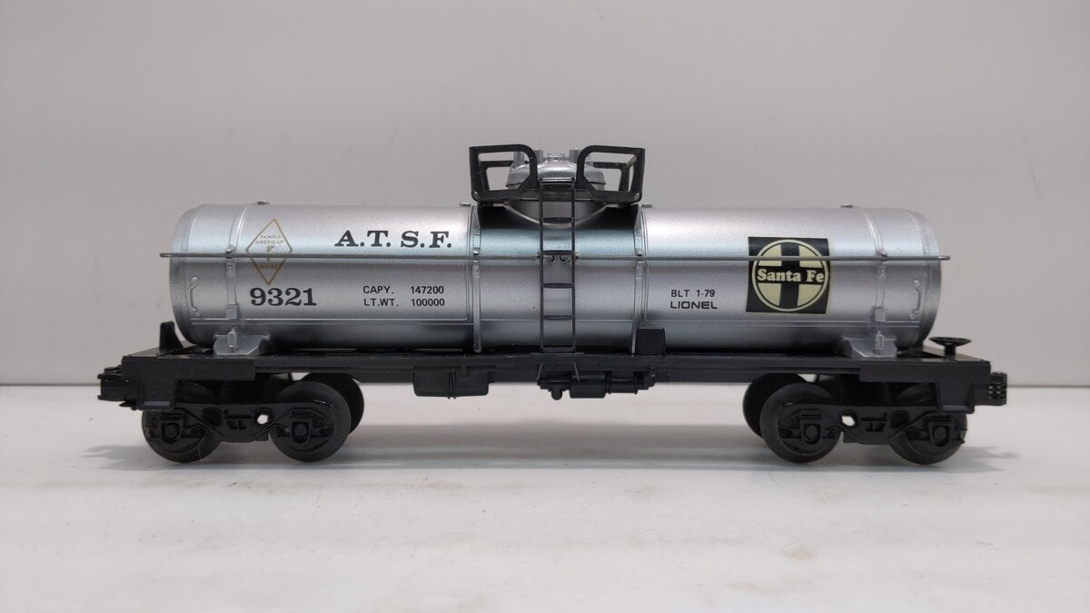 Lionel 6-9321 O Gauge Atchison Topeka & Santa Fe Single Dome Tank Car NIB