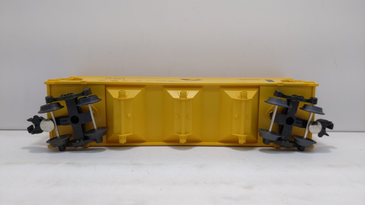 Lionel 6-17101 O Gauge Chessie System ACF 3-Bay Hopper LN