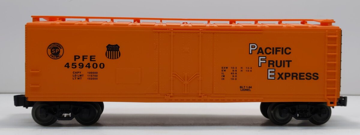 Lionel 6-17305 O Gauge Pacific Fruit Express Standard Reefer #459400 EX/Box