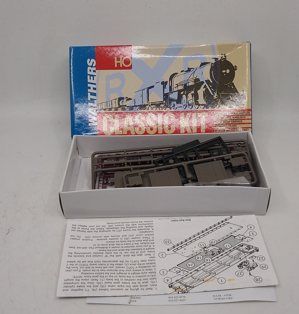 Walthers 932-3777 HO Scale 54' GSC Flat Car Santa FE Kit #92790