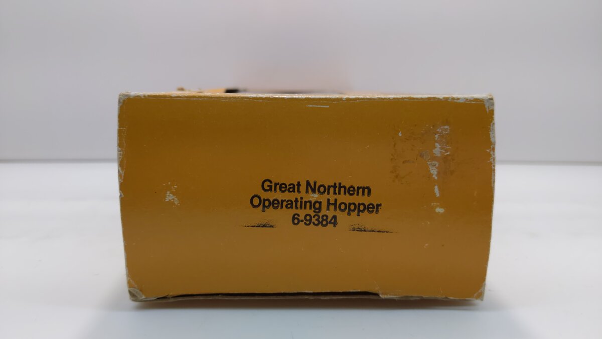 Lionel 6-9384 O Gauge Great Northern Operating Hopper Car NIB