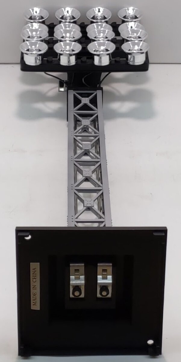 Lionel 6-24103 O 16 Lamp Double Floodlight Tower LN/Box