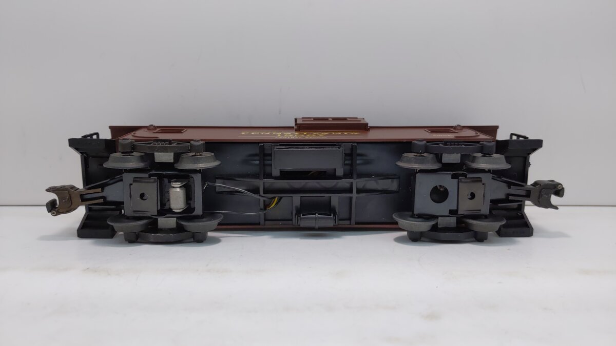 Lionel 6-19807 O Gauge Pennsylvania Extended Vision Smoking Caboose #19807