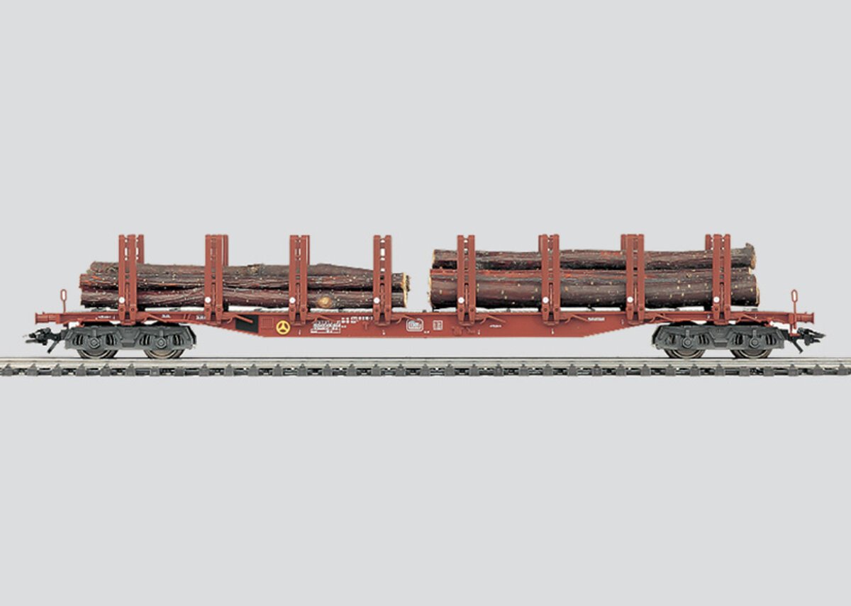 Marklin 47711 HO Flatcar w/Stakes & Log Load LN/Box