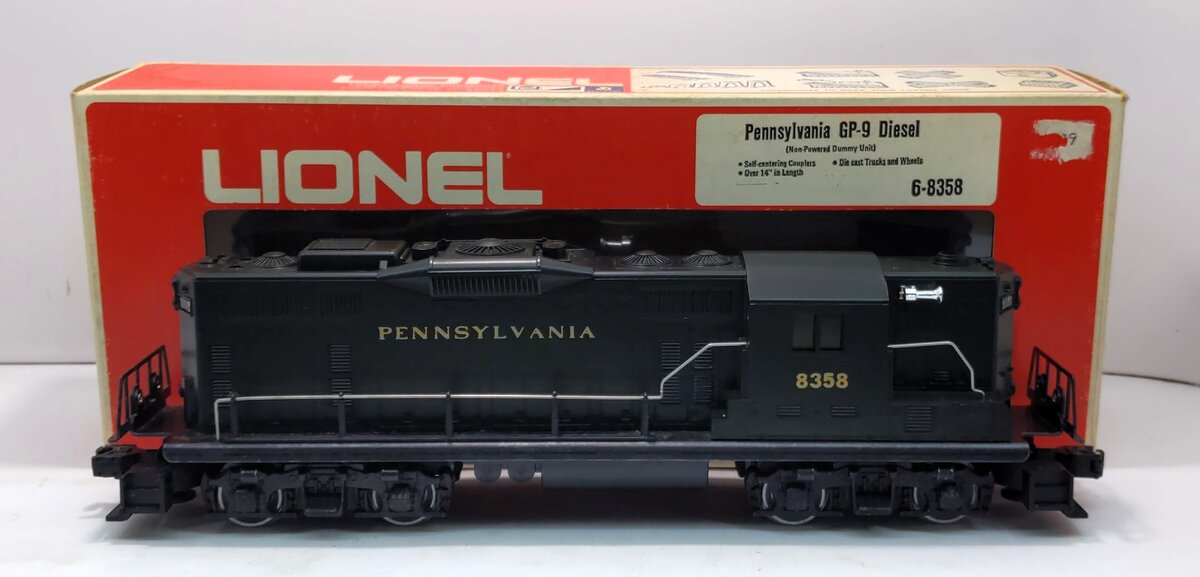 Lionel 6-8358 O Gauge Pennsylvania GP-9 Non-Powered Diesel Locomotive EX/Box
