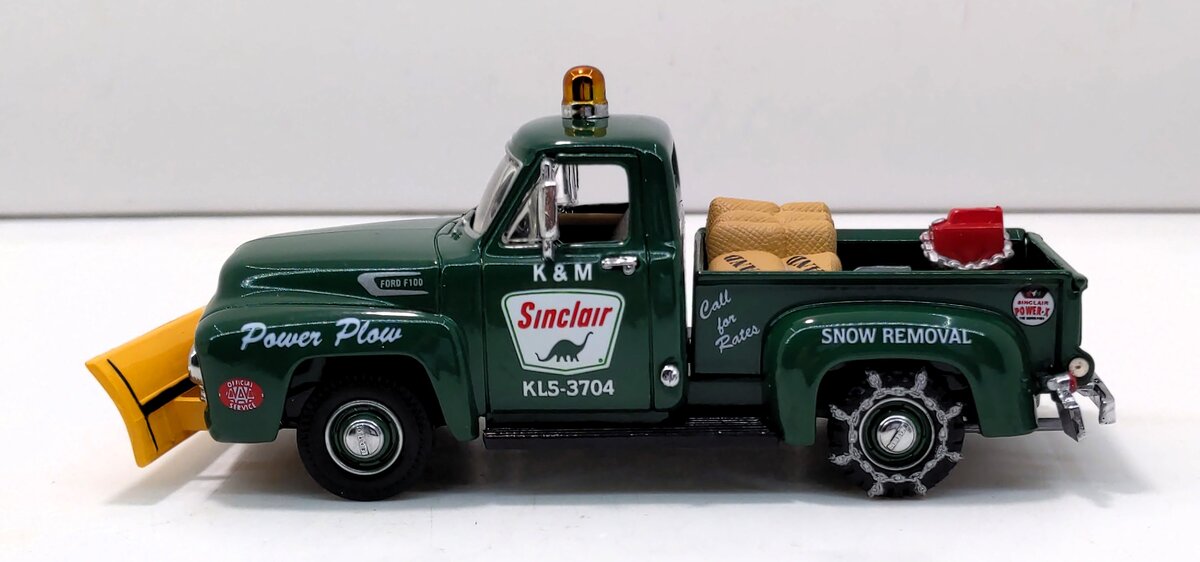 Matchbox YRS04-M 1:43 Diecast 1954 Sinclair Ford F-100 Snow Plow Pickup Truck