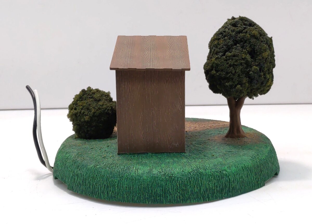 Lionel 6-34150 O The Reading Room Operating Outhouse