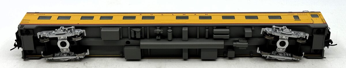 Walthers 932-9610 HO Scale Union Pacific Cities Series Budd 10-6 Sleeper LN/Box