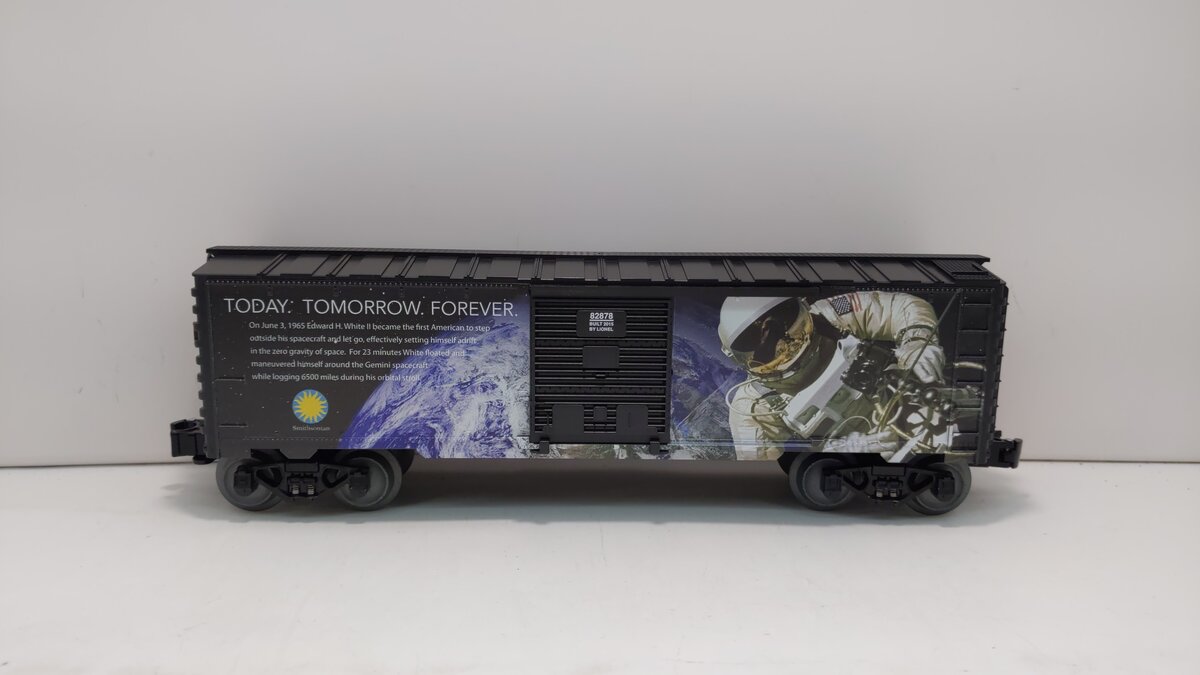 Lionel 6-82878 O Gauge Smithsonian Space Boxcar