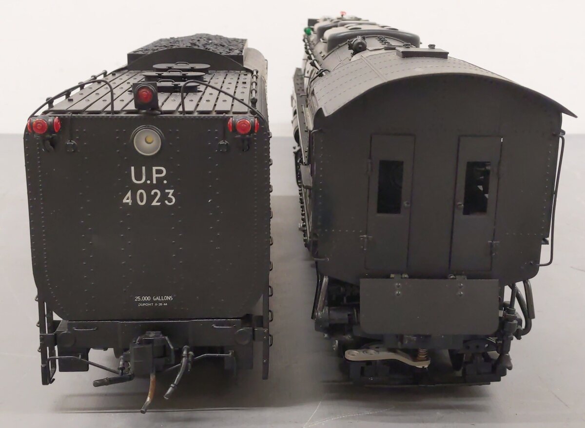 Accucraft 1:32 Union Pacific Brass Big Boy Steam Loco & Tender #4023 VG