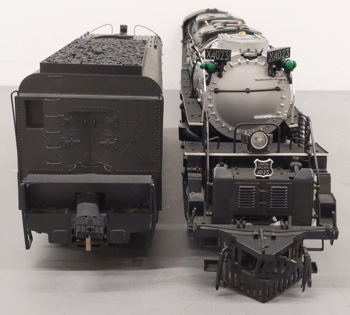 Accucraft 1:32 Union Pacific Brass Big Boy Steam Loco & Tender #4023 VG