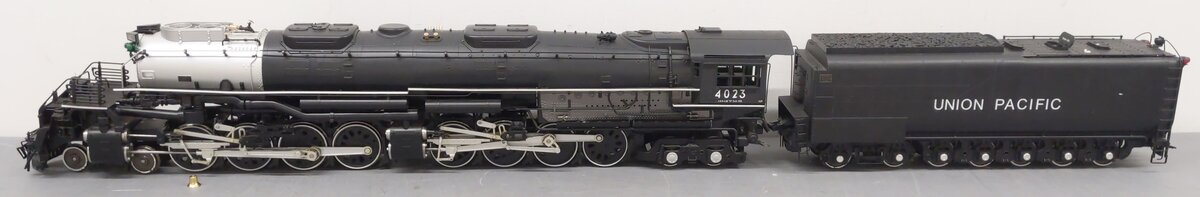 Accucraft 1:32 Union Pacific Brass Big Boy Steam Loco & Tender #4023 VG