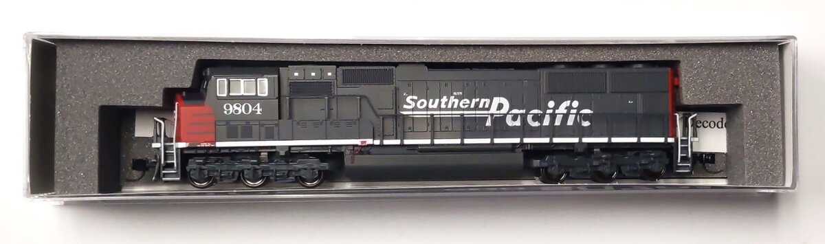 Kato 176-7611-LS N Scale SP EMD SD70M Diesel Loco #9804 with DCC ESU LokSound