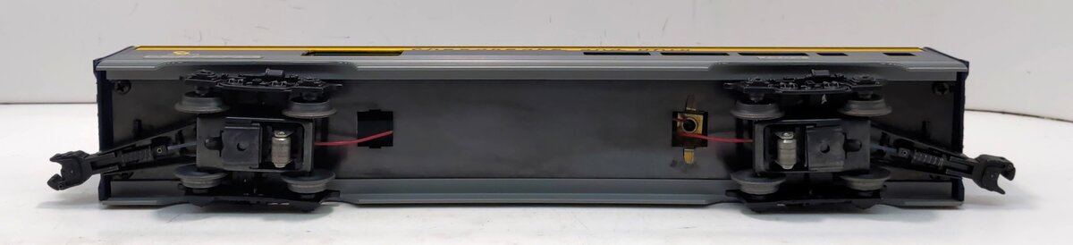 Lionel 6-19145 O Gauge Chesapeake & Ohio Aluminum Combine Car #1403 LN/Box