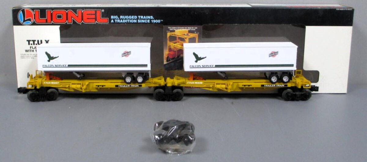 Lionel 6-16334 O Gauge Chicago & Northwestern TTUX Flat Cars with Trailers NIB