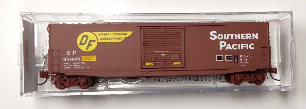 Micro-Trains 18000172 N Southern Pacific 50' Standard 10' Door Boxcar #651489 LN/Box