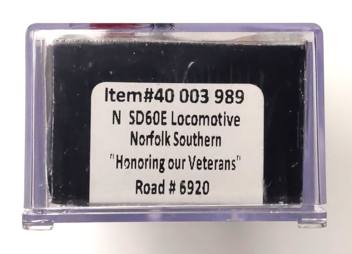Atlas 40003989 N NS Honoring Our Veterans EMD SD-60E Gold Diesel Loco #6920