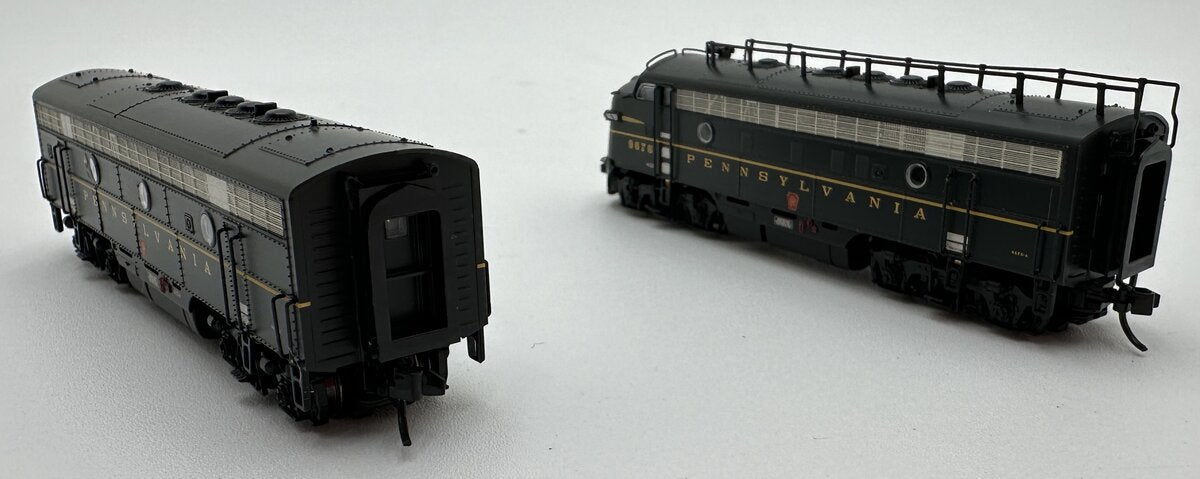 Broadway Limited 3805 N Pennsylvania EMD F7 AB Diesel Set #9676A/9676B w DCC