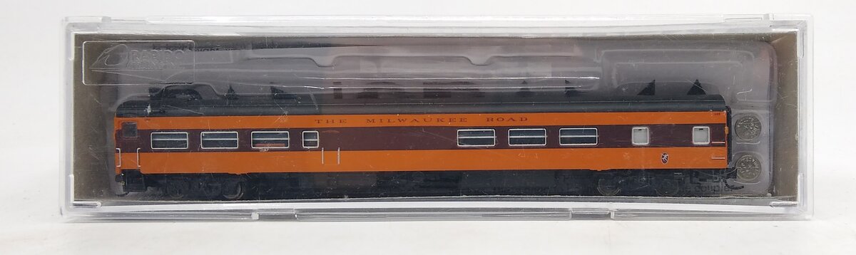 Rapido Trains 503037 N Milwaukee Road Cafe-Bar-Lounge,No Skirting #165
