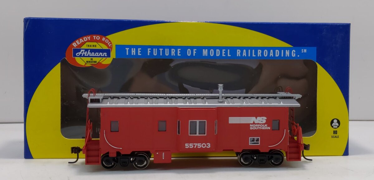 Athearn 7464 HO Scale Norfolk Southern Bay Window Caboose #557503
