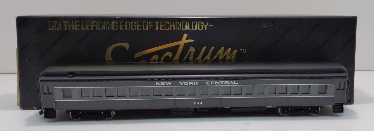 Bachmann 89105 HO Scale New York Central Coach Passenger Car #964 LN/Box