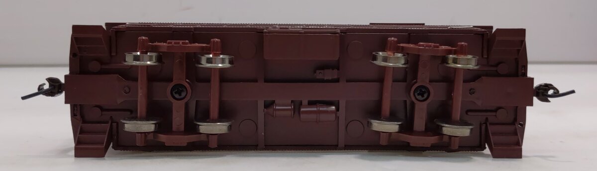 Athearn 74185 HO Santa Fe RTR Cupola Caboose #1992