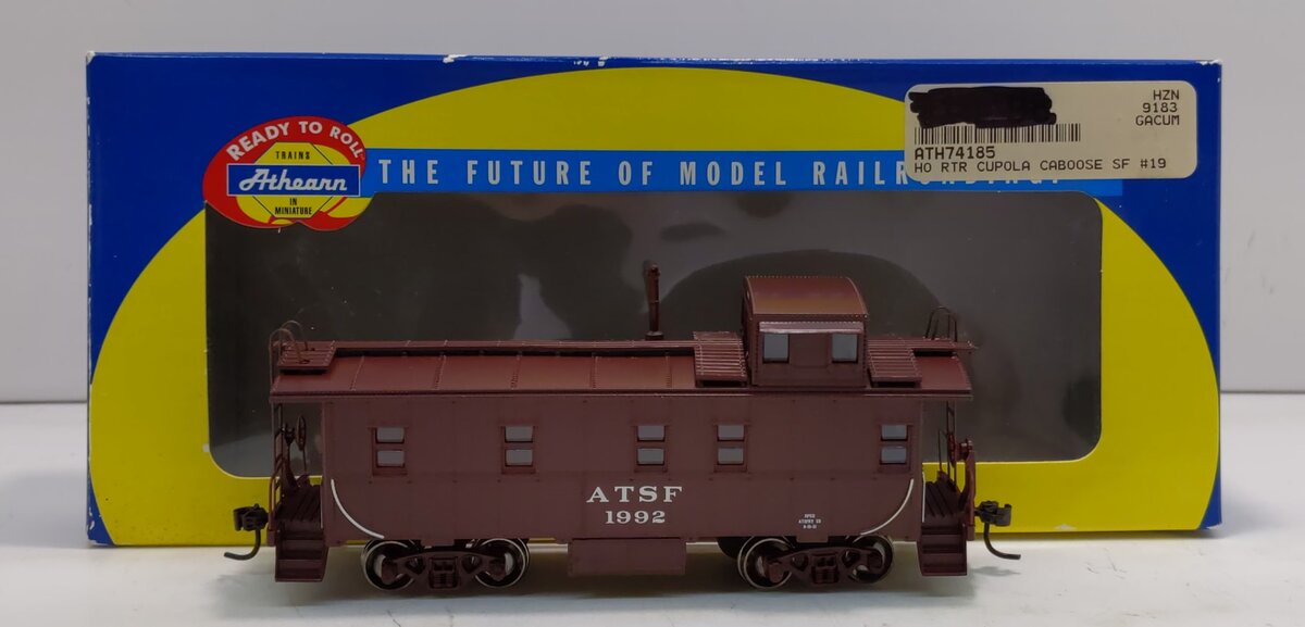 Athearn 74185 HO Santa Fe RTR Cupola Caboose #1992