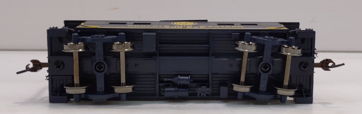 Athearn 74328 N&W/Blue Eastern 4 Window Caboose #500836