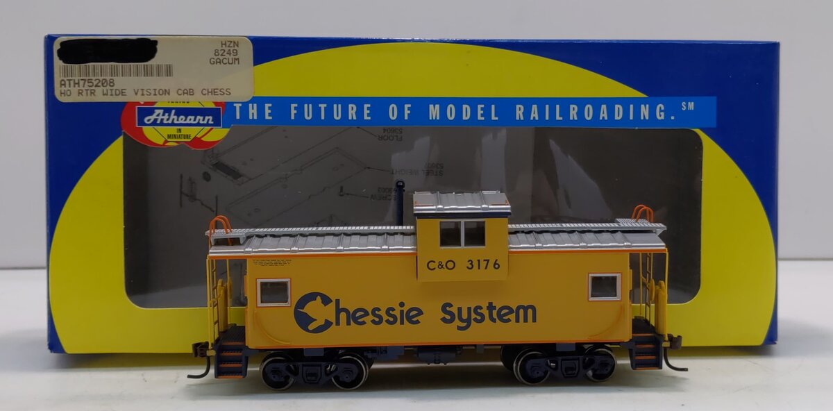 Athearn 75208 HO C&O Chessie System Wide Vision Caboose #3176