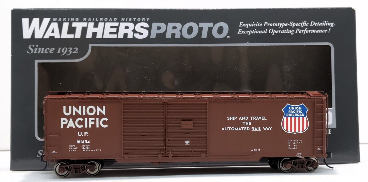 Walthers 101657 HO Scale UP 50' AAR Double Door Boxcar #161434