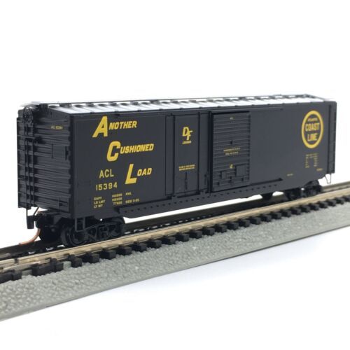 Micro-Trains 03300170 N ACL 50' Standard Plug & Sliding Door Boxcar #15394