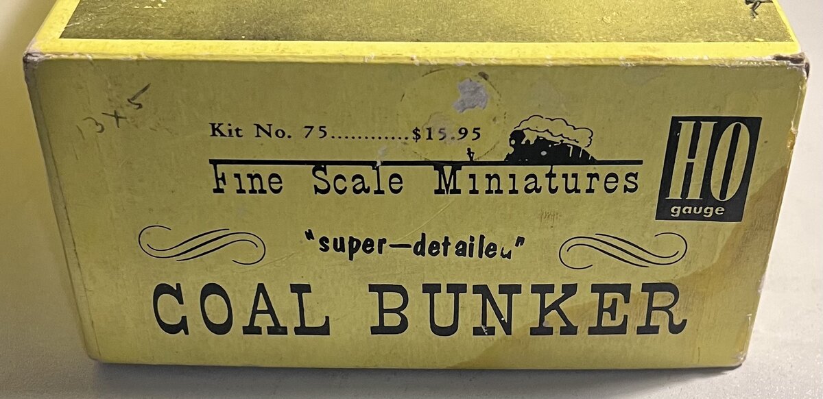 Fine Scale Miniatures 75 HO Scale Coal Bunker Craftsman Kit EX/Box
