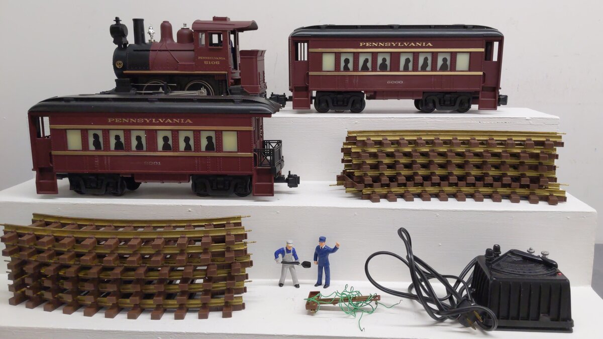 Lionel 8-81001 G Gauge The Thunder Mountain Express Steam Train Set EX/Box