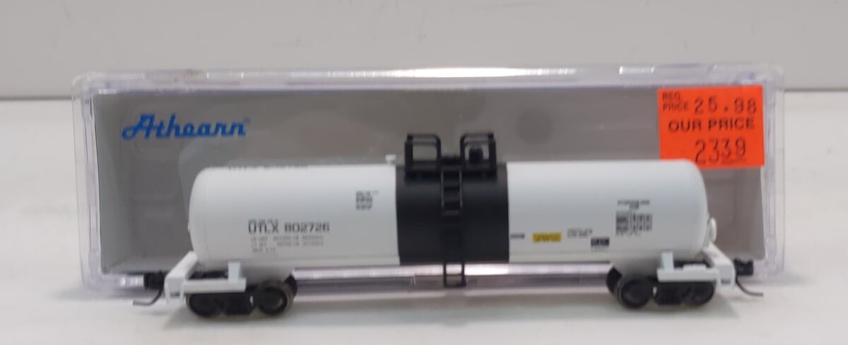 Athearn 12233 N UTLX RTC 20,900-Gallon Tank #802726 (Black & White)