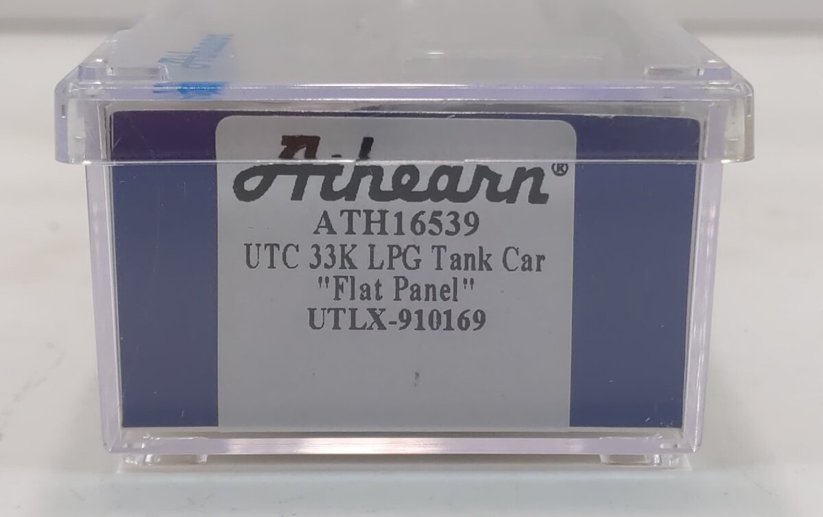 Athearn 16539 N 33,900-Gallon LPG Tank/Flat Panel, UTLX #910169