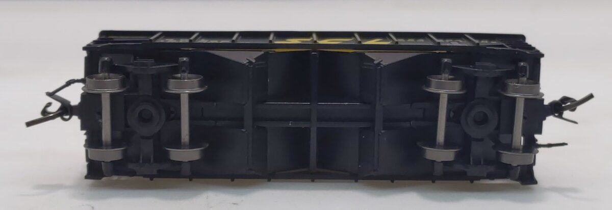 Bluford Shops 65300 N Seaboard Coast Line 8-Panel 2-Bay Hopper #160262