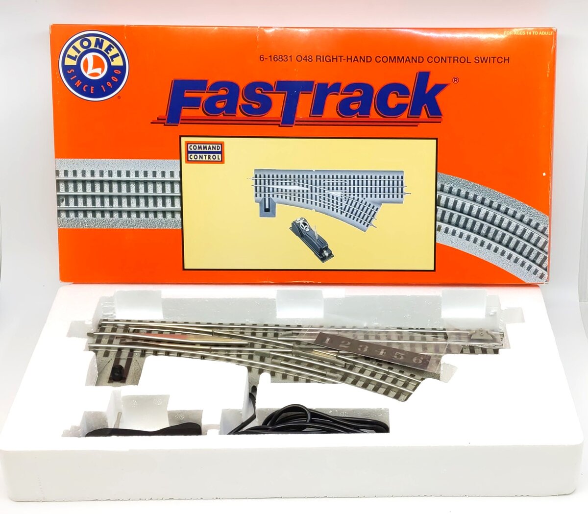 Lionel 6-16831 O48 FasTrack Command Control Right Hand Switch Turnout