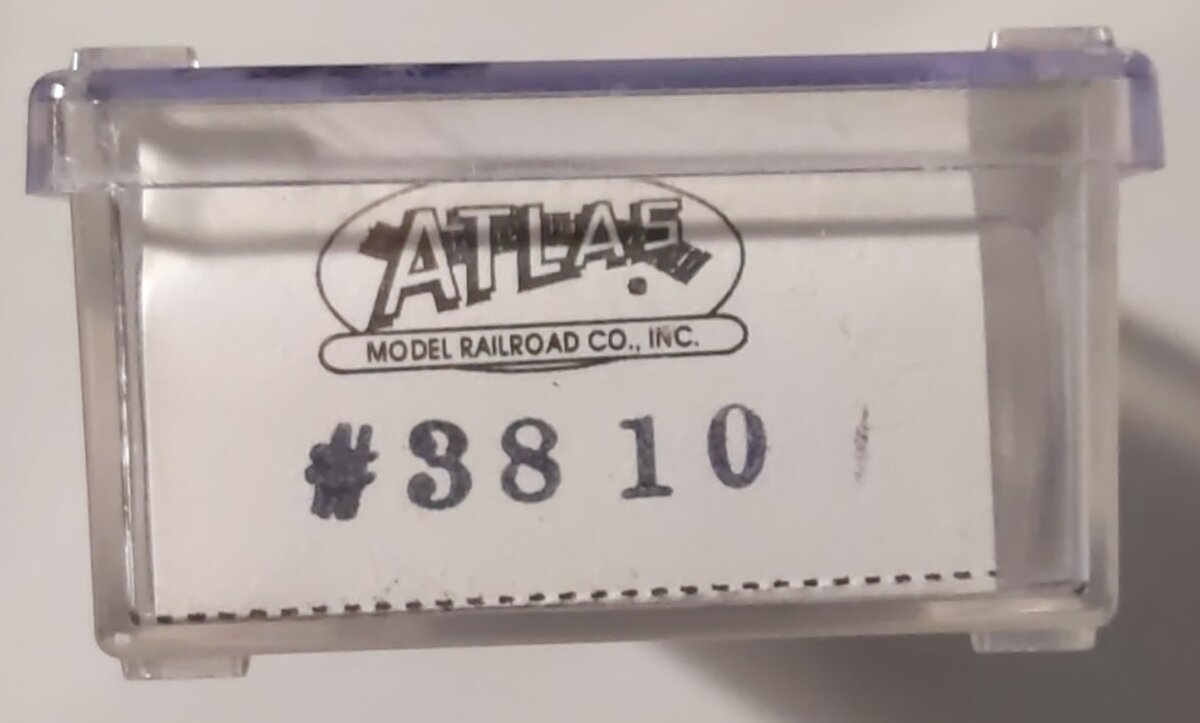 Atlas 3810 N Scale Seaboard Flat Car with Stakes #47289 LN/Box