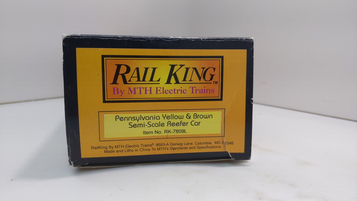 MTH 30-7809 O Pennsylvania Yellow & Brown Semi-Scale Reefer Car #97101 LN/Box