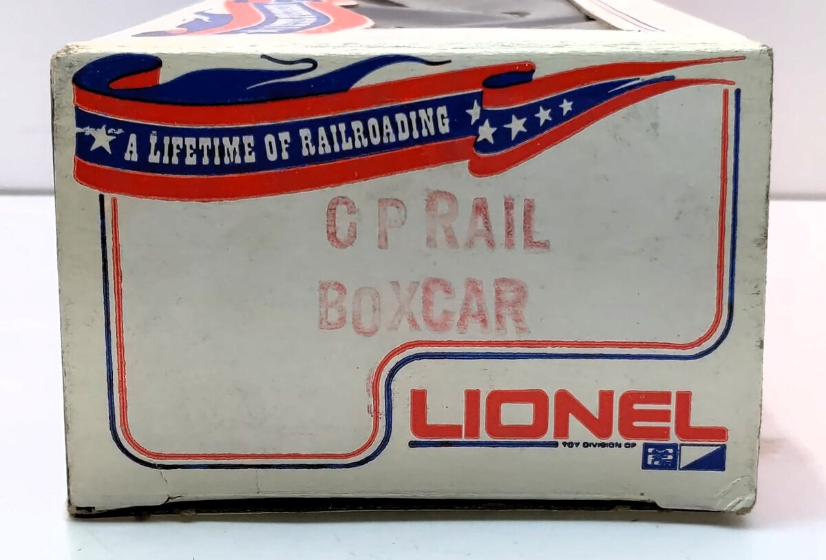 Lionel 6-9208 O Gauge Canadian Pacific Rail Boxcar LN/Box
