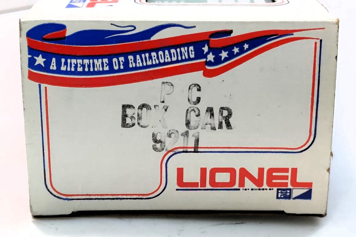 Lionel 6-9211 O Gauge Penn Central Boxcar LN/Box