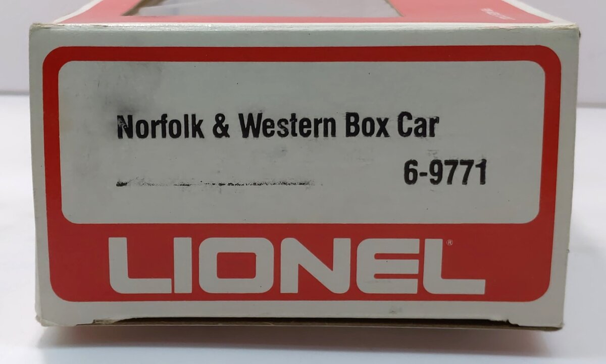 Lionel 6-9771 O Norfolk and Western Boxcar (TCA Version 1977) NIB
