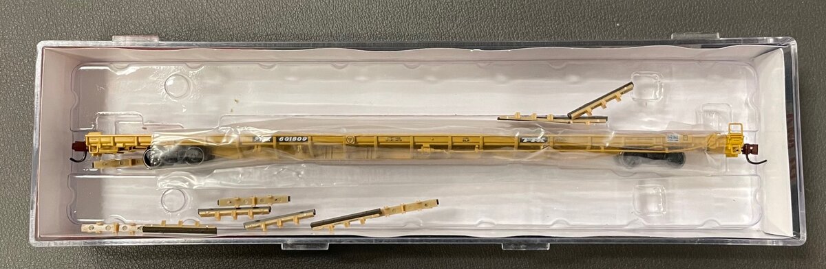 BLMA Models 13025 N 89' F89-J Flat, PTTX/Yellow #601809