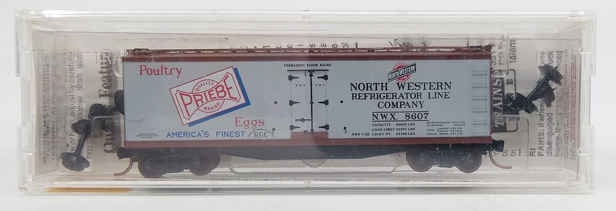 Micro-Trains 04900520 N Scale North Western Refrigerator 40'' Wood Reefer #8607