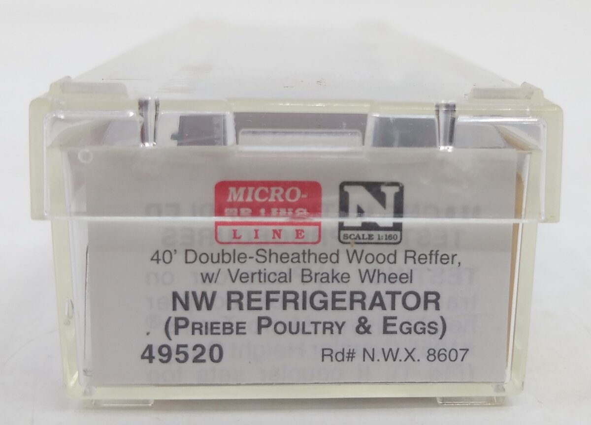 Micro-Trains 04900520 N Scale North Western Refrigerator 40'' Wood Reefer #8607