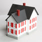MTH 30-90333 O Gauge White With Red Shutters Built Up Farm House
