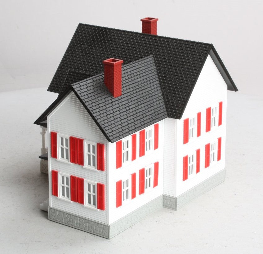 MTH 30-90333 O Gauge White With Red Shutters Built Up Farm House LN/Box