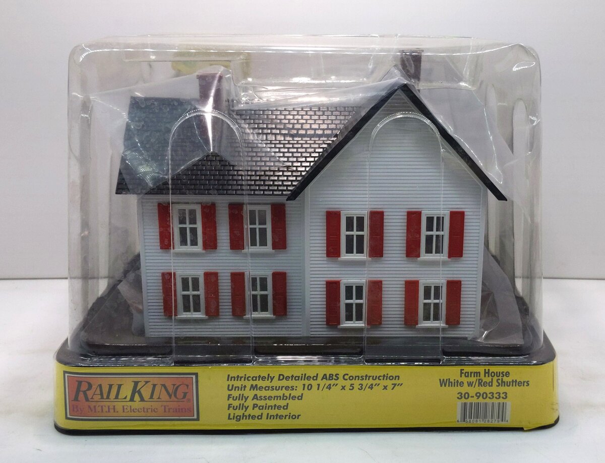 MTH 30-90333 O Gauge White With Red Shutters Built Up Farm House